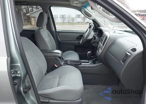 2007 Ford Escape Xlt/Xlt Sport from USA, damaged, VIN 1FMYU03147KA98181